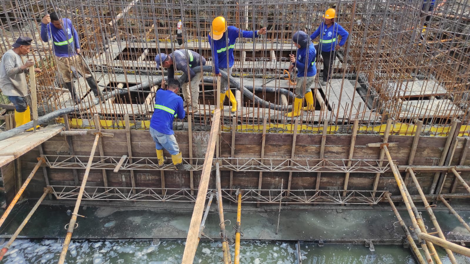 Planta de tratamiento Almangla y Áreas sociales